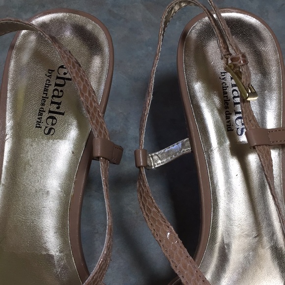 Charles David beige sandals (sz 7 1/2) - Picture 5 of 12